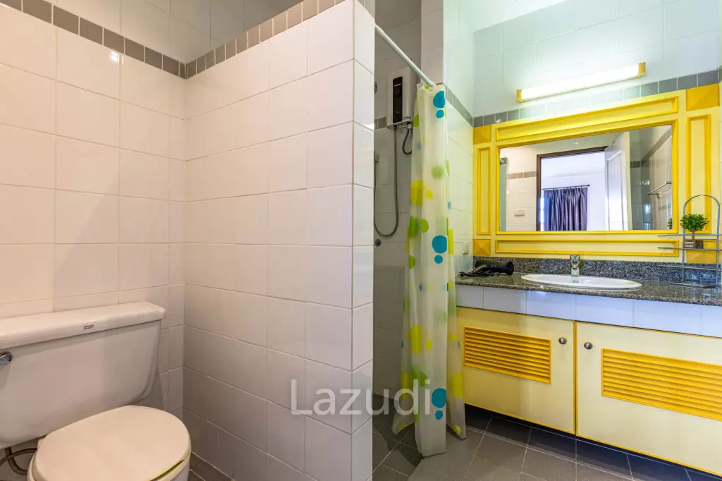 4 Bedroom Townhouse in Great Location (BSS)