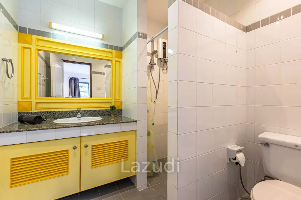 4 Bedroom Townhouse in Great Location (BSS)