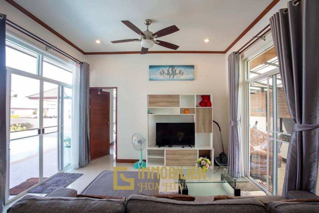 Сдается в аренду / частный бассейн / 3 спальни