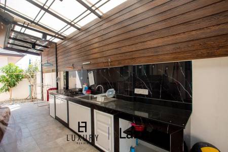 พูลวิลล่าสุดหรูให้เช่า ที่ Night Breeze 7 Hua Hin