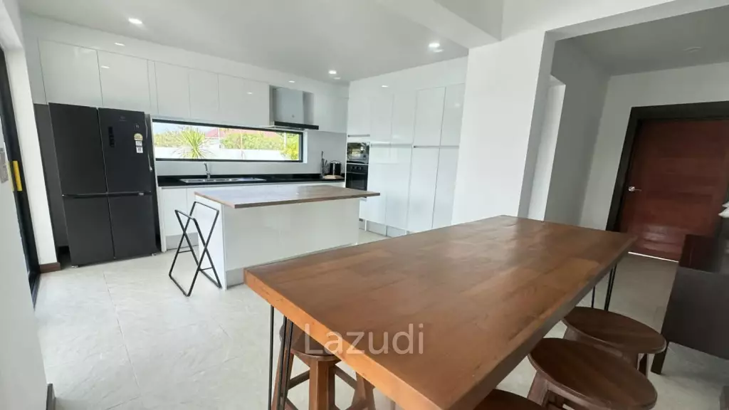 Pet (Cat) Friendly 384 sqm Modern Pool Villa  in Hin Lek Fai