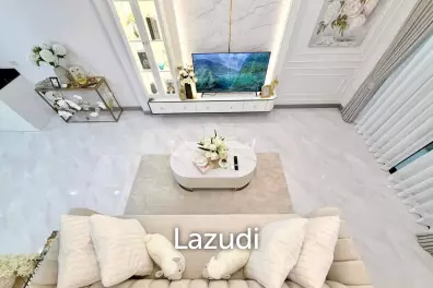 Modern 2-Storey Townhouse for Sale Siam Country Club