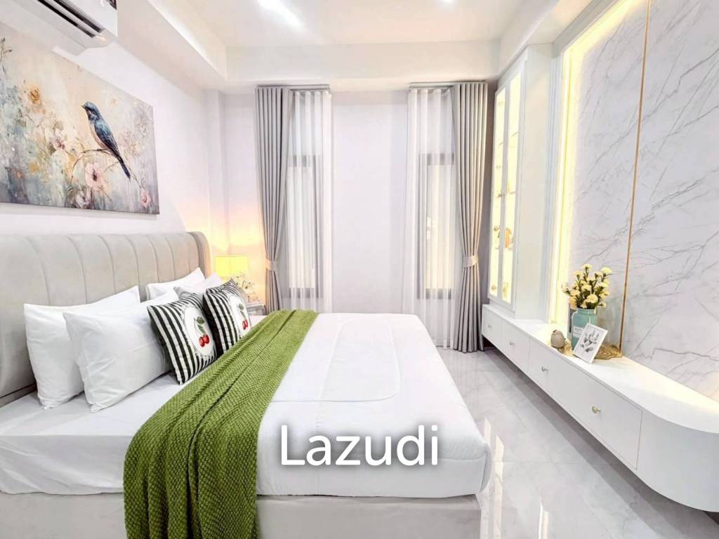 ขายทาวน์เฮาส์ 2 ชั้น สไตล์โมเดิร์นสุดหรู สยามคันทรีคลับ