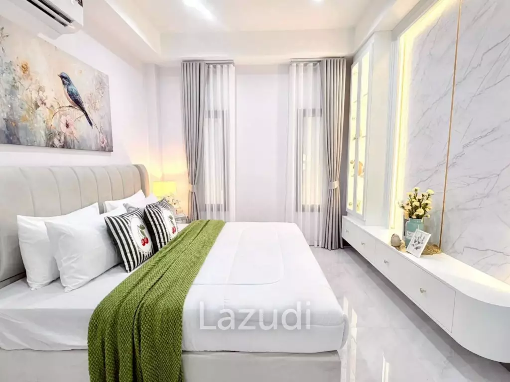 ขายทาวน์เฮาส์ 2 ชั้น สไตล์โมเดิร์นสุดหรู สยามคันทรีคลับ