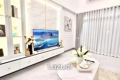 Modern 2-Storey Townhouse for Sale Siam Country Club