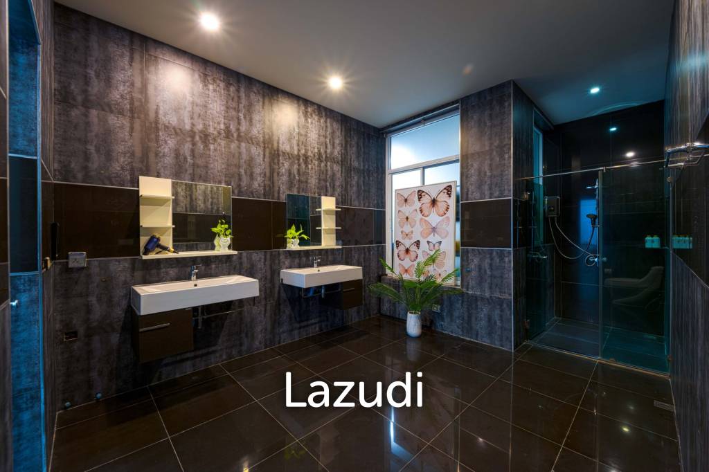 Beautiful 4-Bedroom Pool Villa (BL9)
