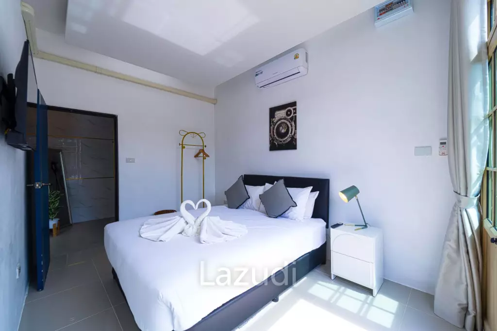 Beautiful 4-Bedroom Pool Villa (BL9)