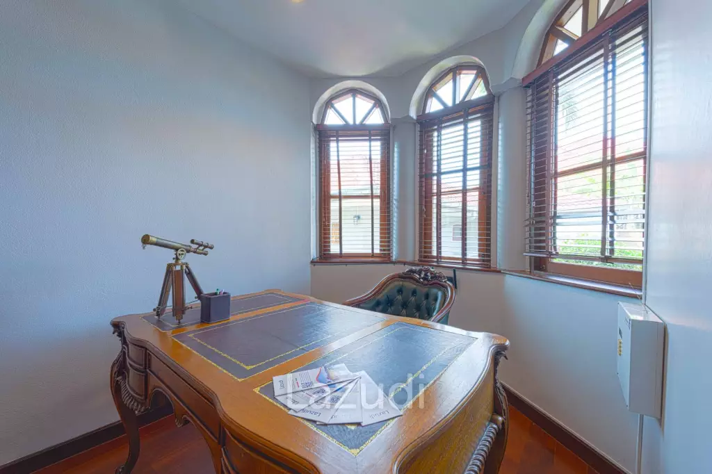 5BR Pool Villa-Close to Beach and City (CV5)