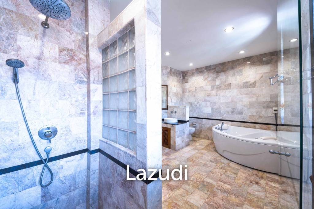 5BR Pool Villa-Close to Beach and City (CV5)