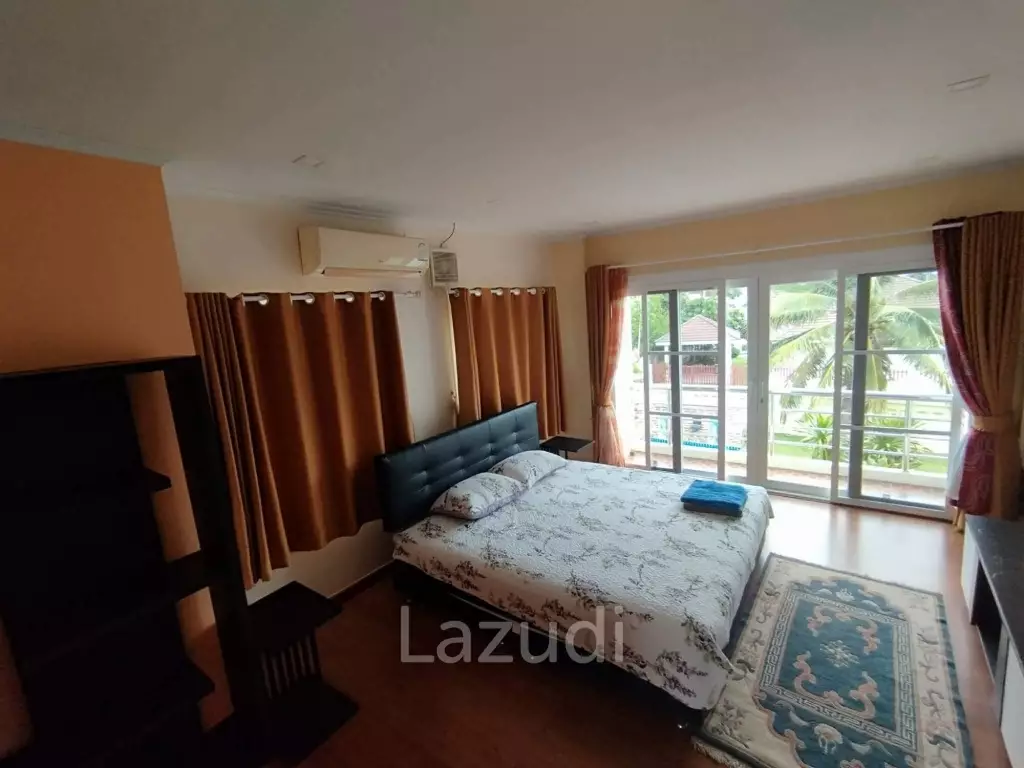 Modern 270 sqm Pool Villa on 800 sqm Thap Tai