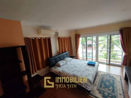 privater Pool / 800 qm Grundstück / 270 qm Wohnfläche