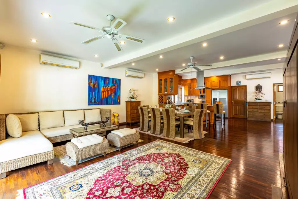 3 Bedroom Pool Villa in Great Location (CV3)