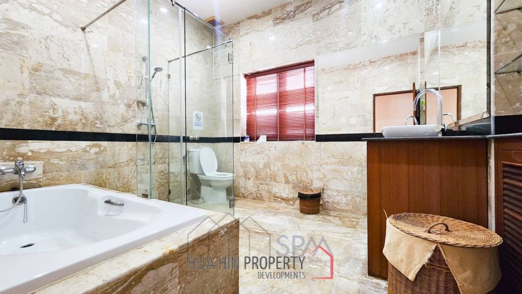 GOLF VILLAGE  (AGETN ) : 3 bed pool villa