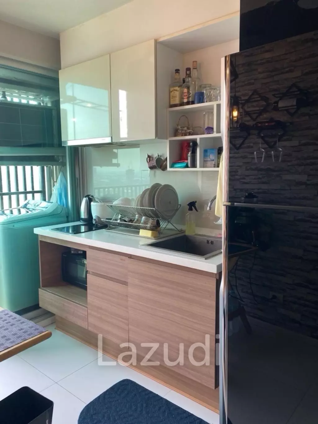 33 sqm high floor 1 bedroom condo Fuse Chan Sathorn Chong Nonsi