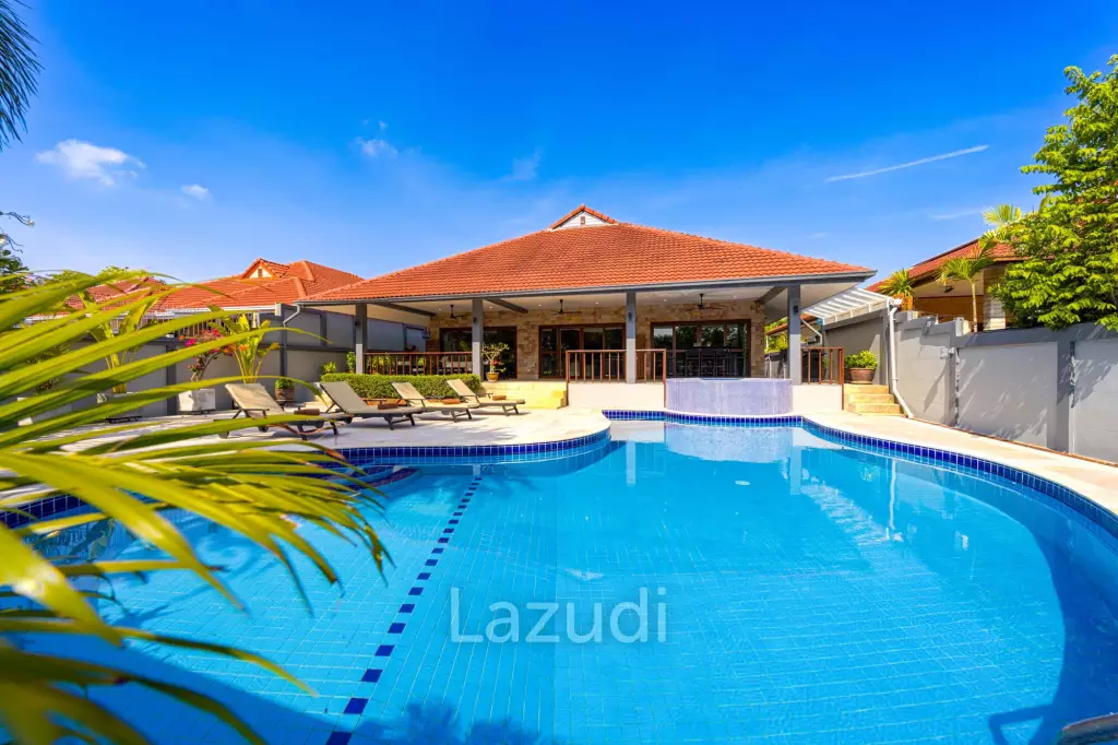 Lovely 3BR Villa in good Location (CV3MA)