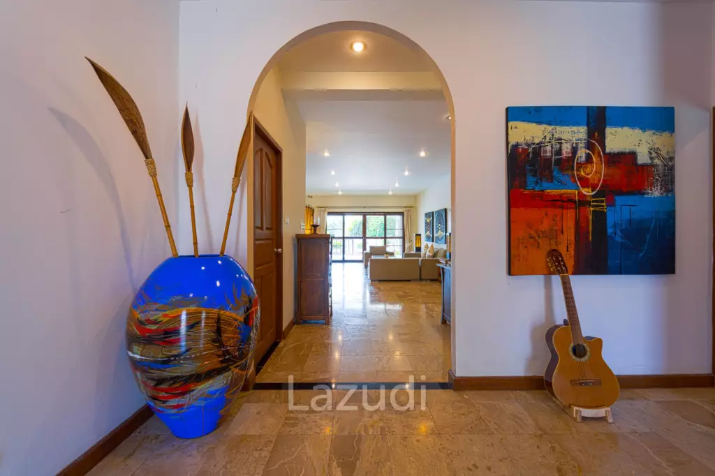 Lovely 3BR Villa in good Location (CV3MA)