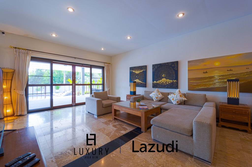 600 Kvm 3 Seng 3 Bad Villa for Leie