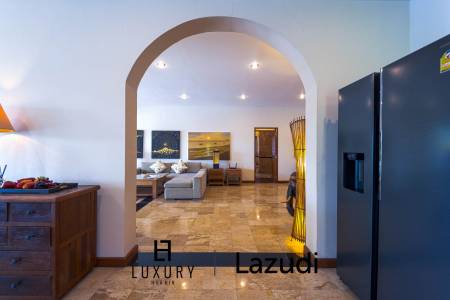 600 Kvm 3 Seng 3 Bad Villa for Leie