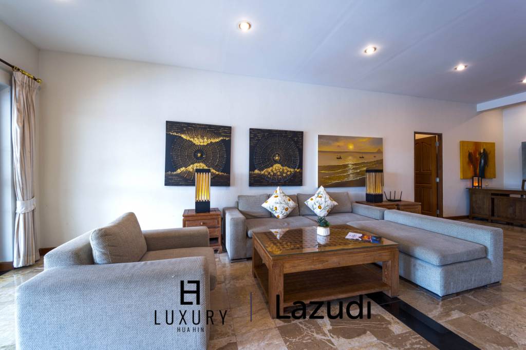 600 Kvm 3 Seng 3 Bad Villa for Leie