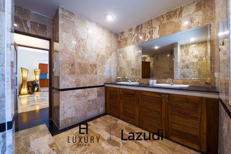 600 Kvm 3 Seng 3 Bad Villa for Leie