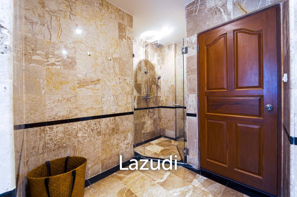 Lovely 3BR Villa in good Location (CV3MA)