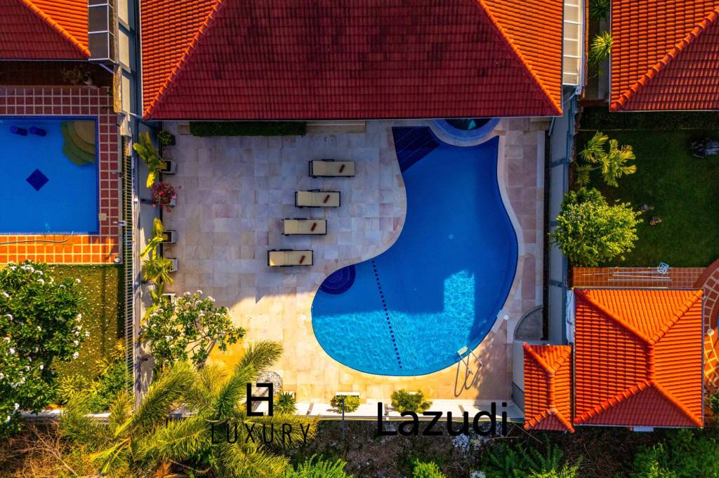 600 Kvm 3 Seng 3 Bad Villa for Leie