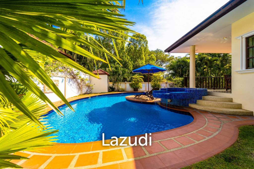 Cozy 3 Bedroom Pool Villa Close to Town (CV3L)