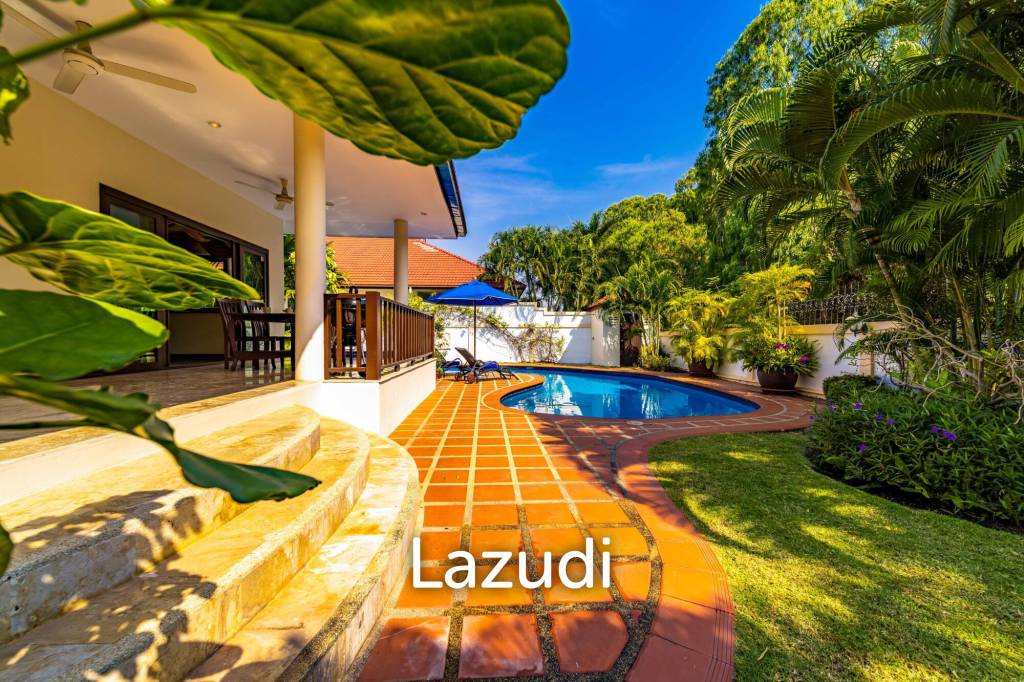Cozy 3 Bedroom Pool Villa Close to Town (CV3L)