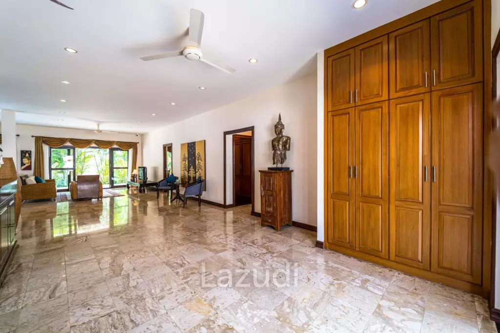 Cozy 3 Bedroom Pool Villa Close to Town (CV3L)