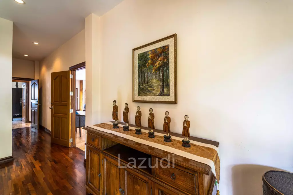 Cozy 3 Bedroom Pool Villa Close to Town (CV3L)
