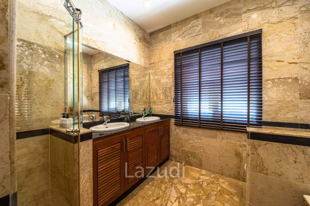 Cozy 3 Bedroom Pool Villa Close to Town (CV3L)