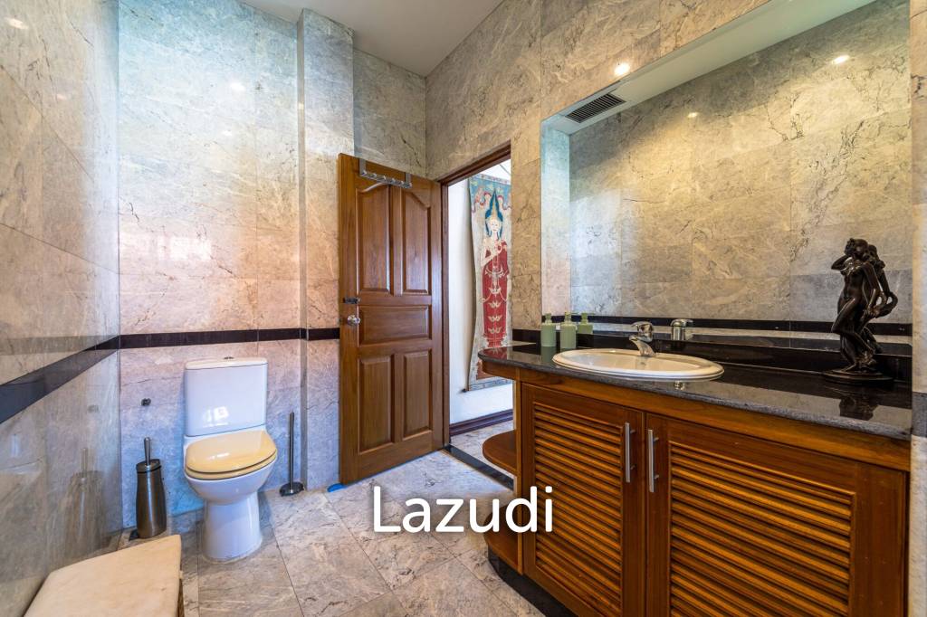 Cozy 3 Bedroom Pool Villa Close to Town (CV3L)
