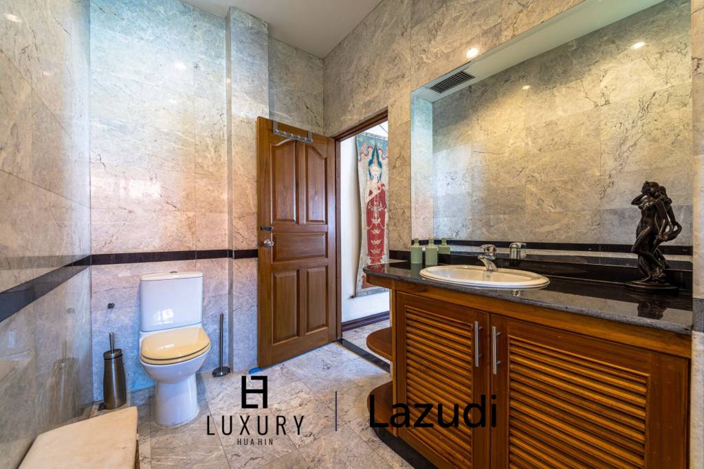 620 Kvm 3 Seng 3 Bad Villa for Leie