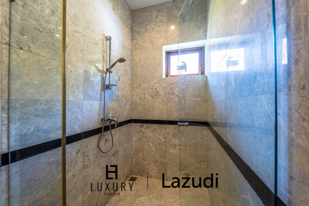 620 Kvm 3 Seng 3 Bad Villa for Leie