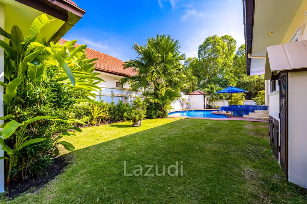 Cozy 3 Bedroom Pool Villa Close to Town (CV3L)