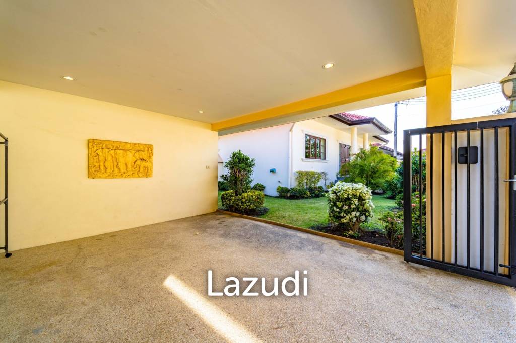 Cozy 3 Bedroom Pool Villa Close to Town (CV3L)
