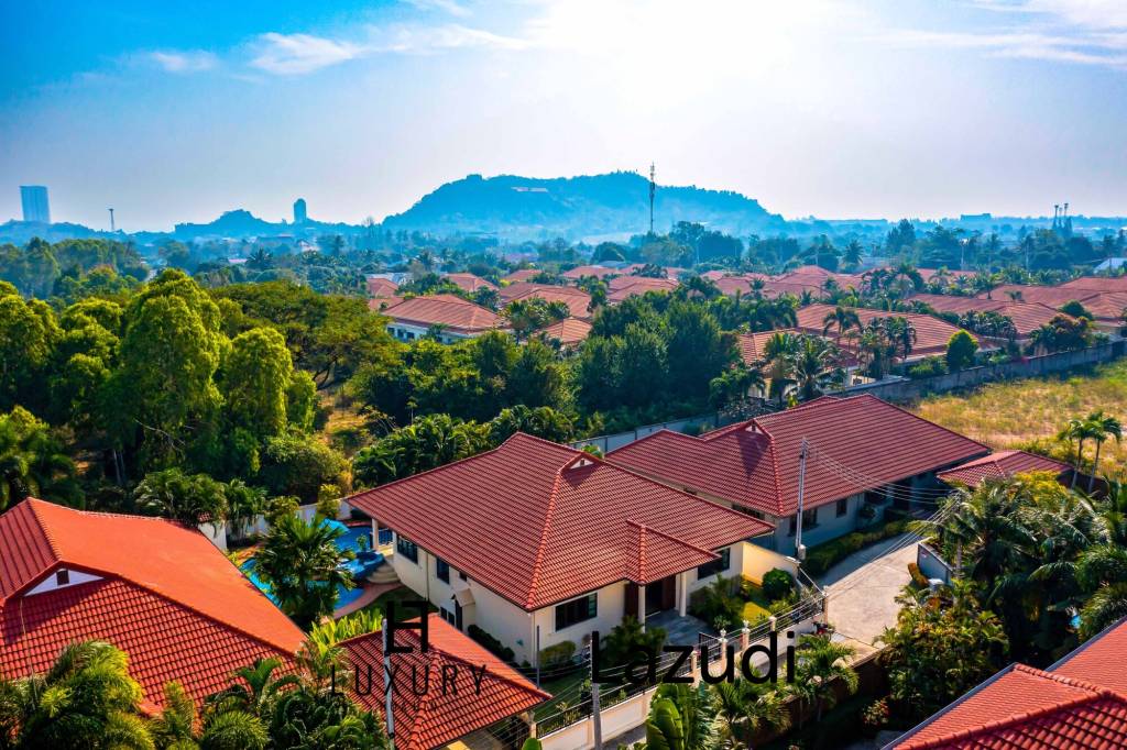 620 Kvm 3 Seng 3 Bad Villa for Leie