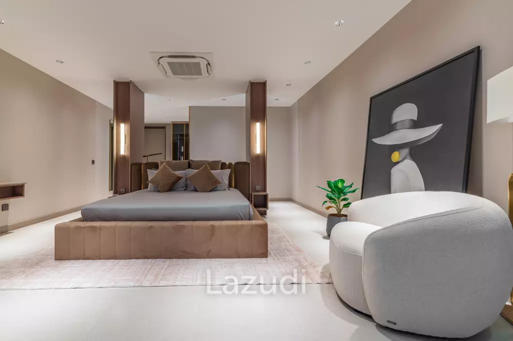 Luxury Family Villa in Nagawari Village, Na Jomtien