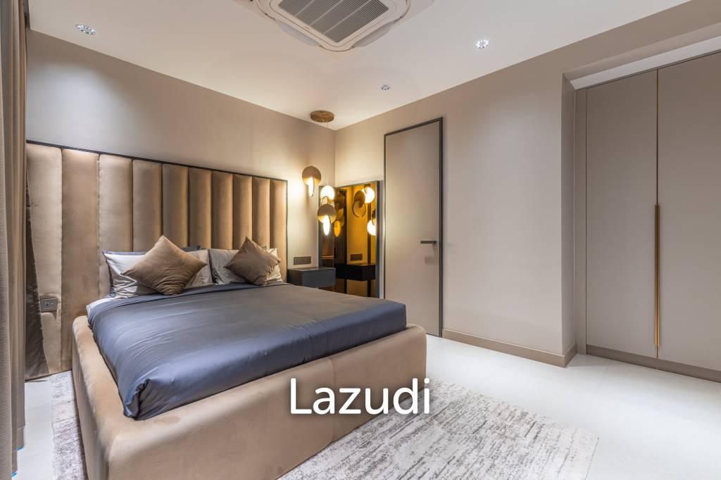 Luxury Family Villa in Nagawari Village, Na Jomtien