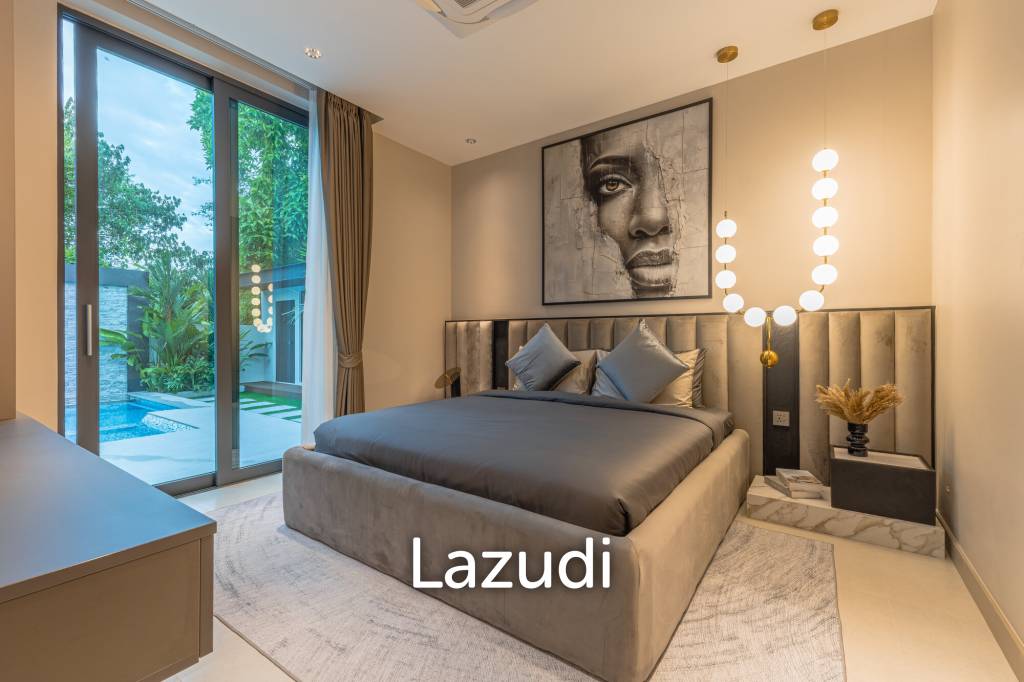 Luxury Family Villa in Nagawari Village, Na Jomtien