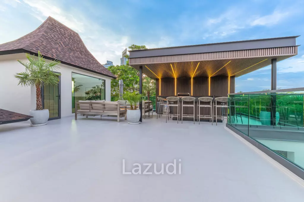 Luxury Family Villa in Nagawari Village, Na Jomtien