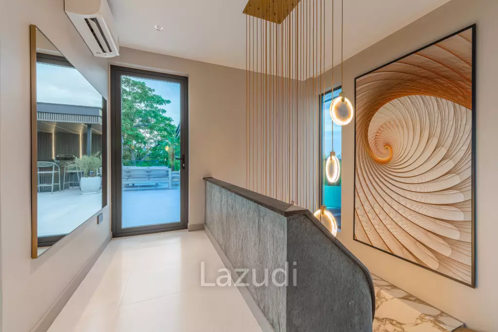 Luxury Family Villa in Nagawari Village, Na Jomtien