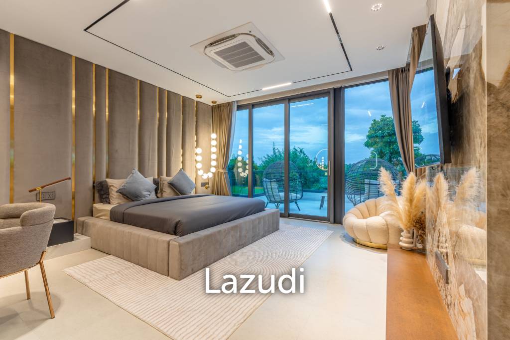 Luxury Family Villa in Nagawari Village, Na Jomtien