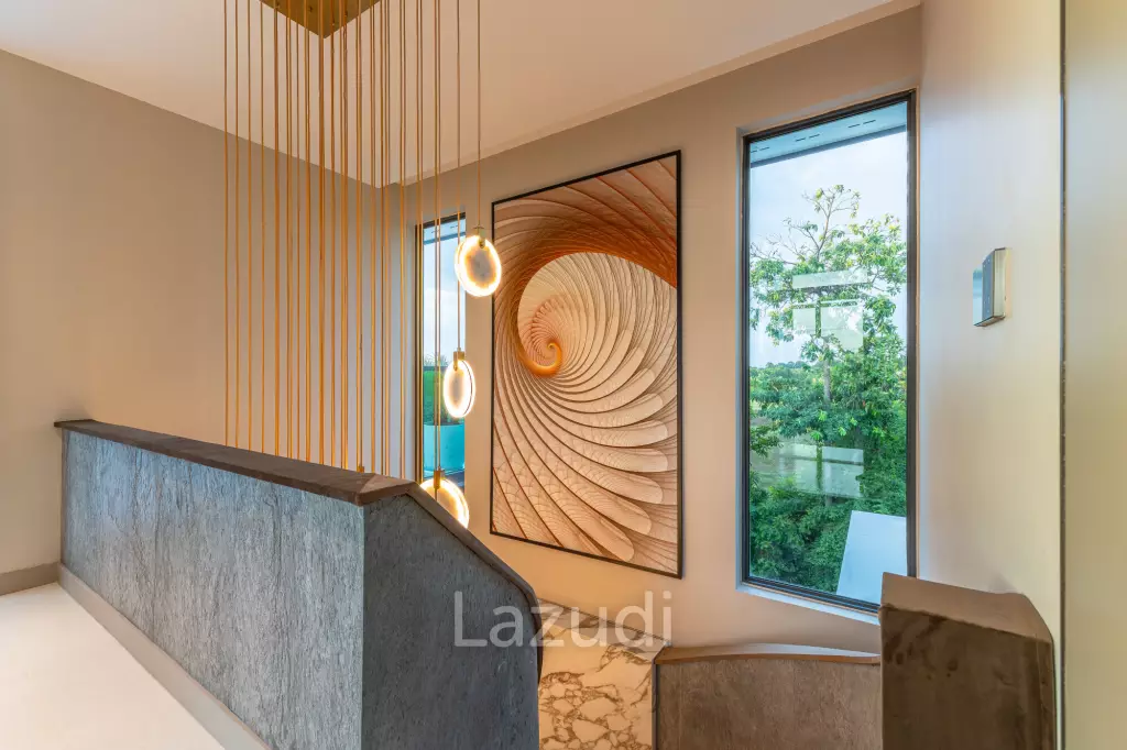 Luxury Family Villa in Nagawari Village, Na Jomtien