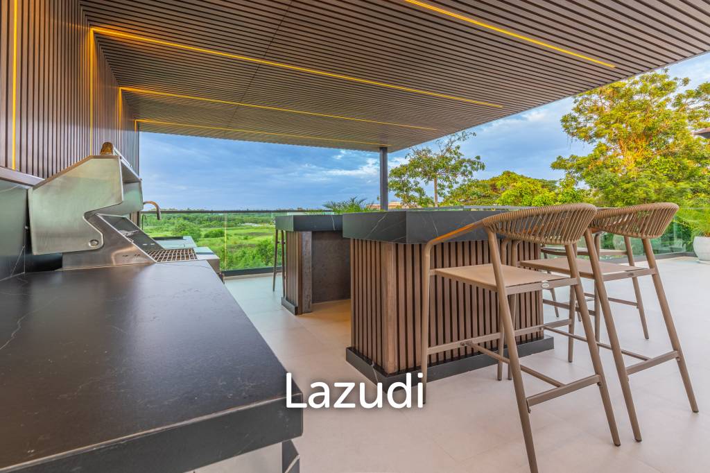 Luxury Family Villa in Nagawari Village, Na Jomtien