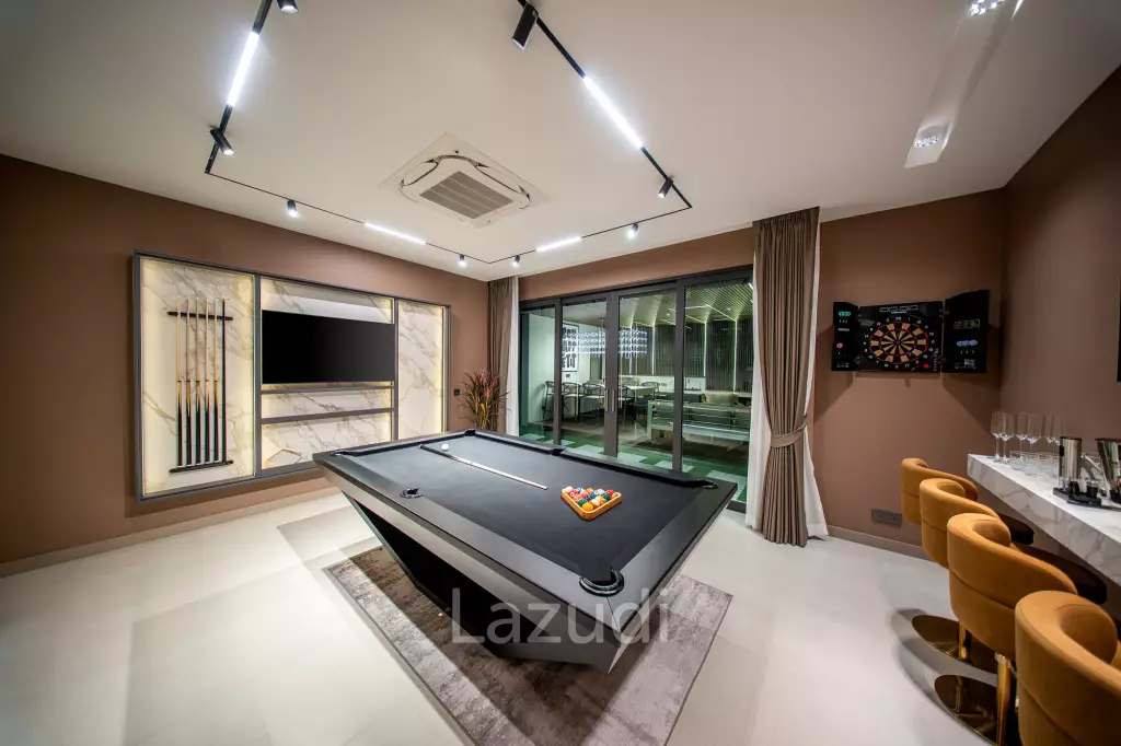 Luxury Family Villa in Nagawari Village, Na Jomtien
