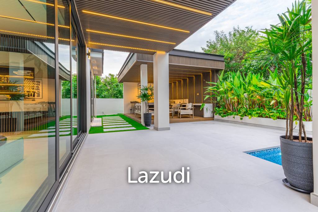 Luxury Family Villa in Nagawari Village, Na Jomtien