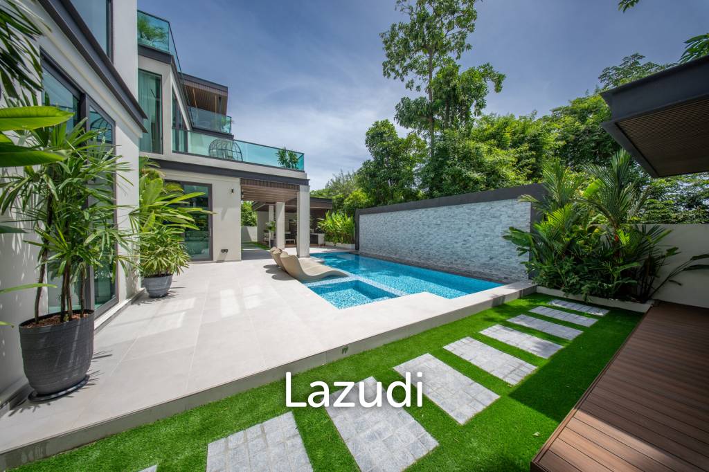 Luxury Family Villa in Nagawari Village, Na Jomtien