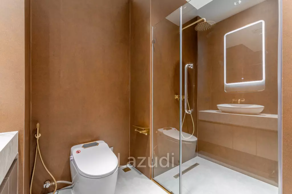 Luxury Family Villa in Nagawari Village, Na Jomtien