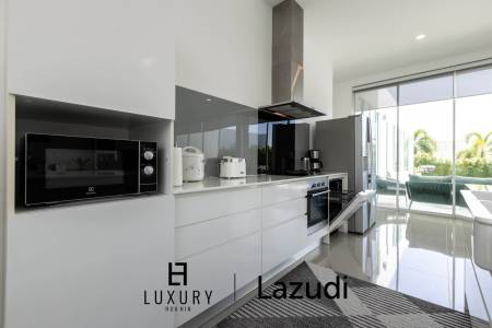 550 Kvm 4 Seng 3 Bad Villa for Leie